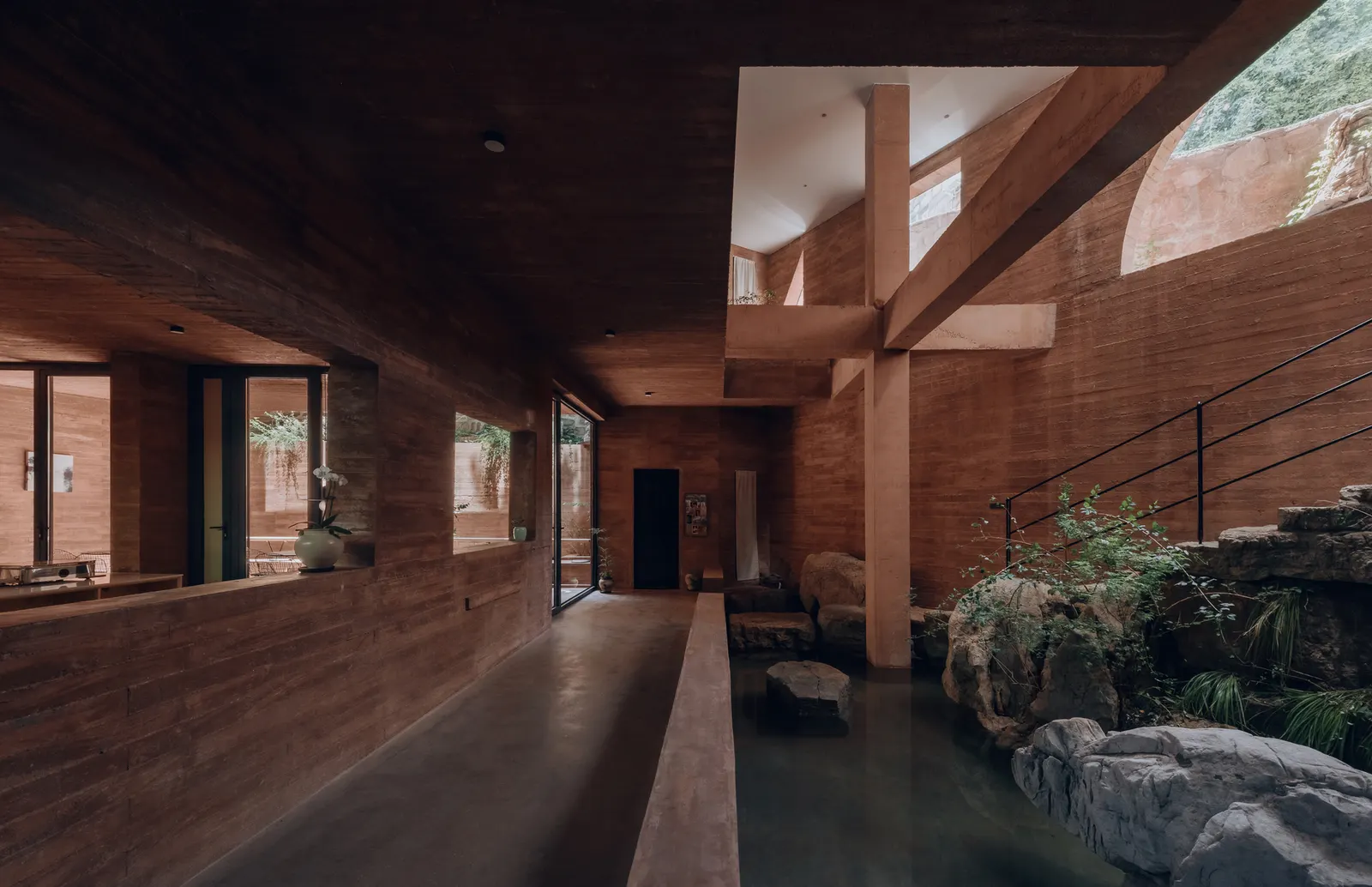 House WoQuanShanFang / Yinyuan Studio