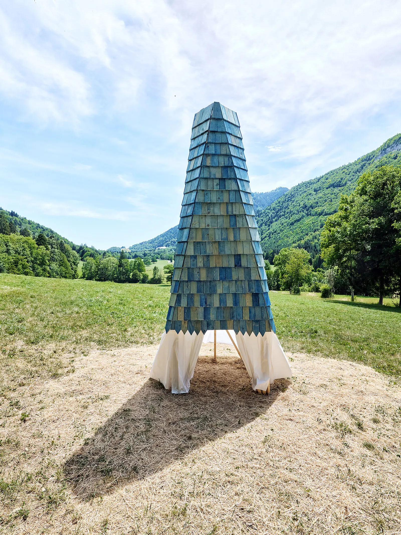 Katūvu Hut / HUT atelier d'architecture