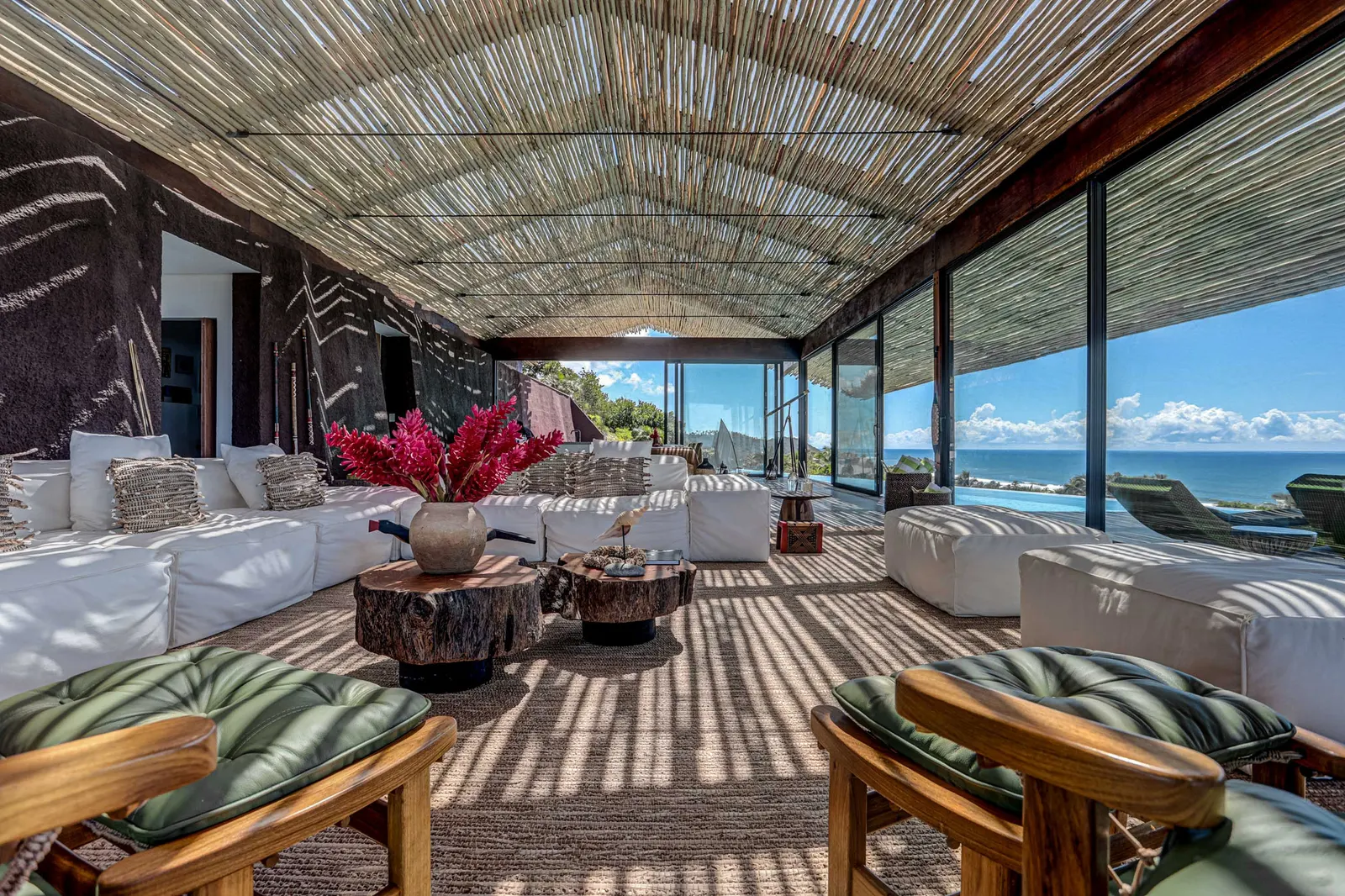 Txai Bungalow / TETRO Arquitetura