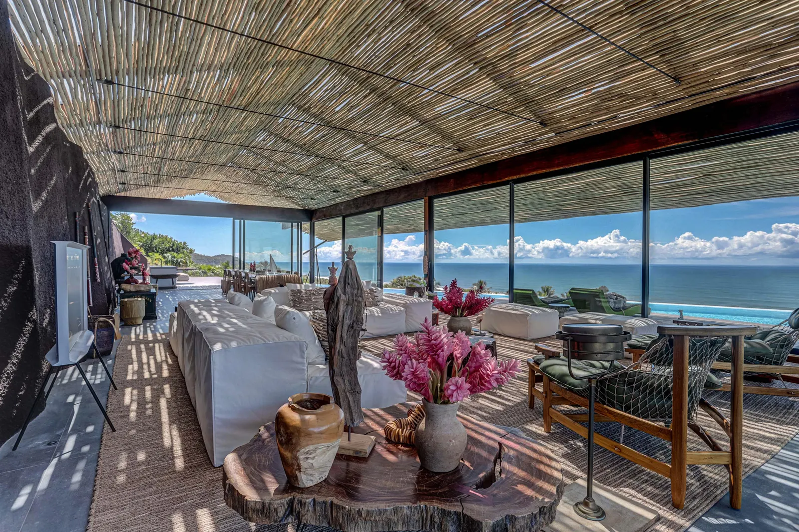 Txai Bungalow / TETRO Arquitetura
