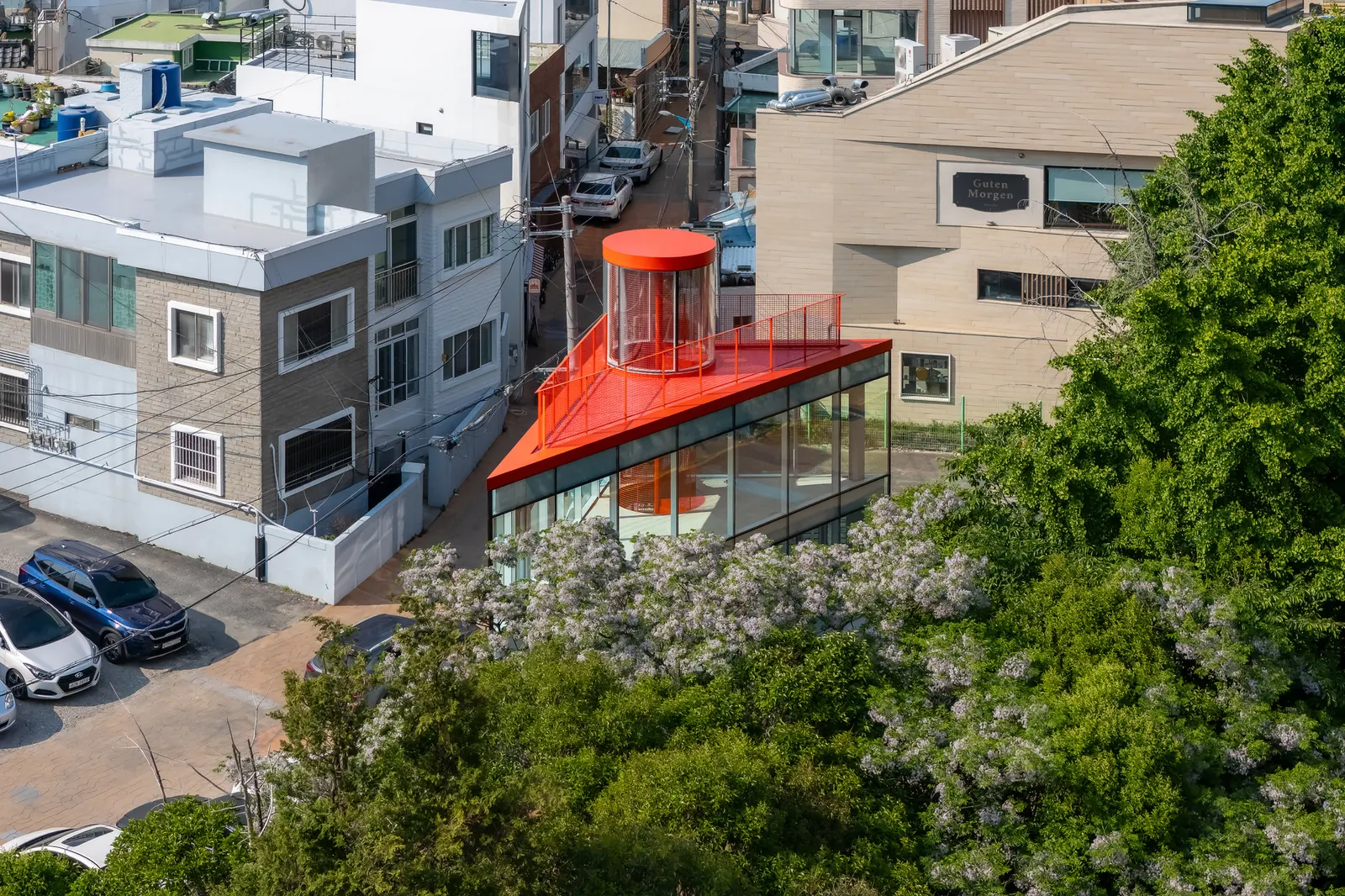 Koma Commercial Facility / U.GA Architects