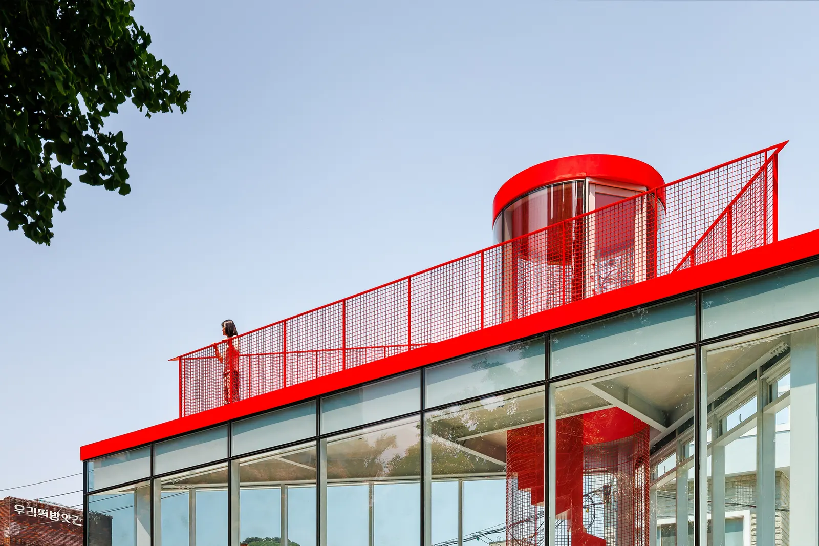 Koma Commercial Facility / U.GA Architects