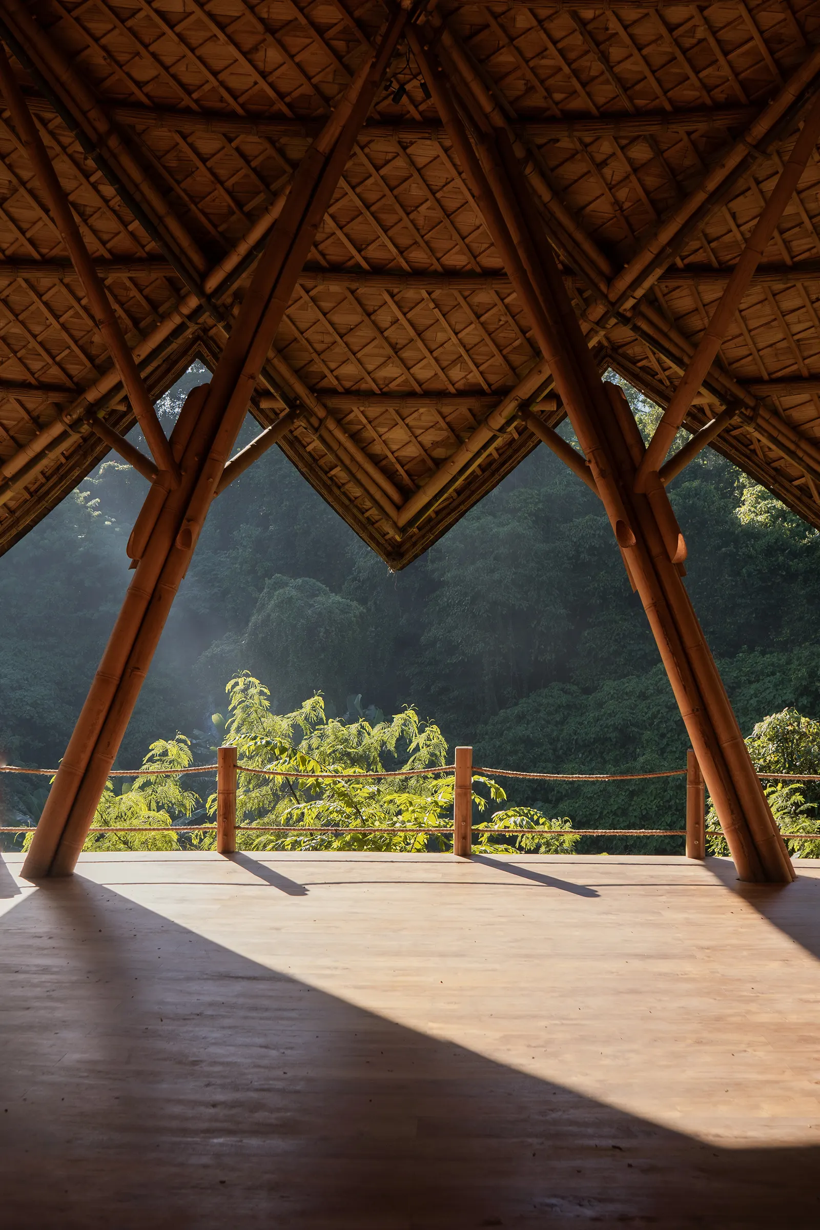 Lotus Shala Wellness Facility / Pablo Luna Studio