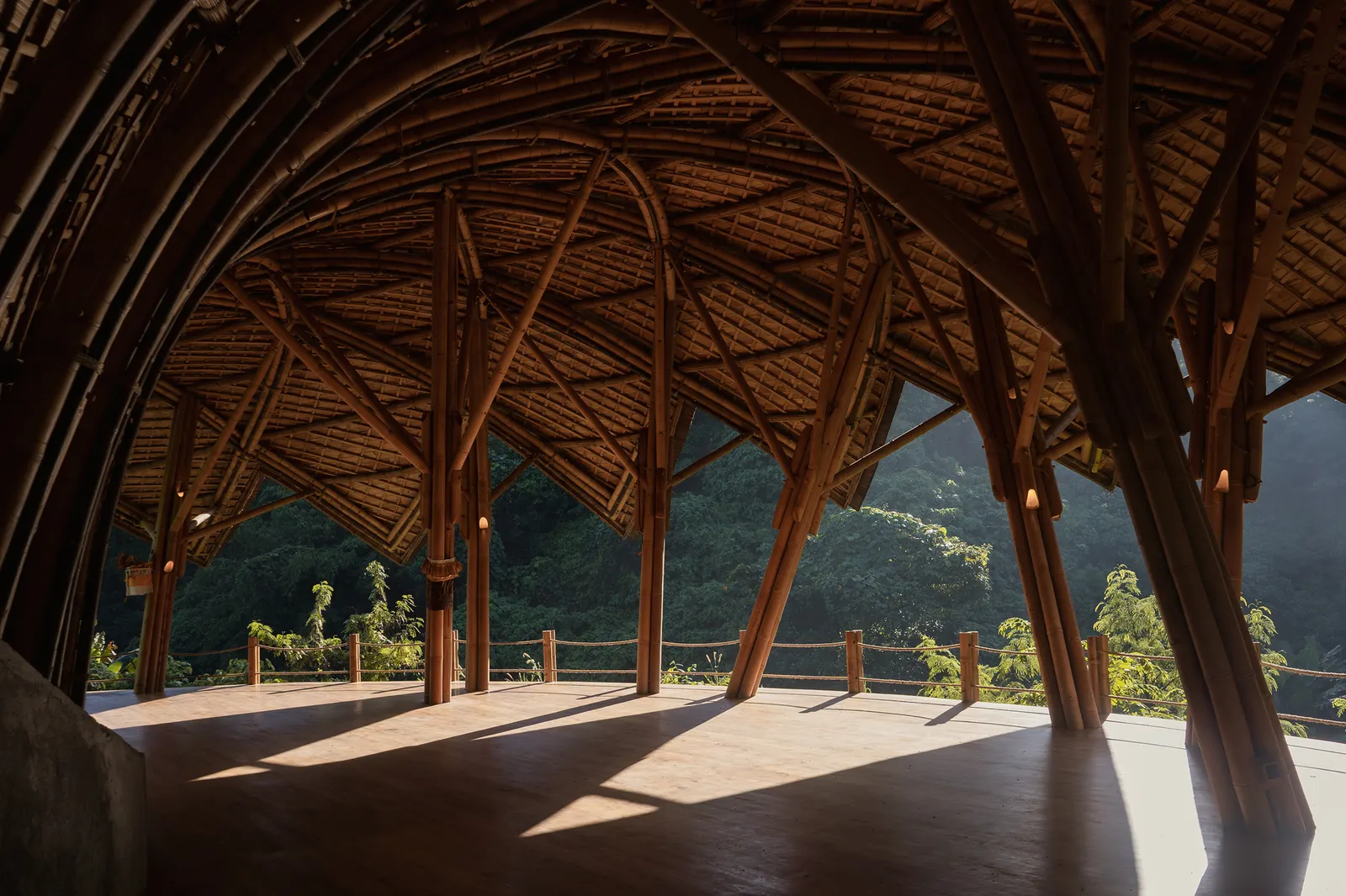 Lotus Shala Wellness Facility / Pablo Luna Studio