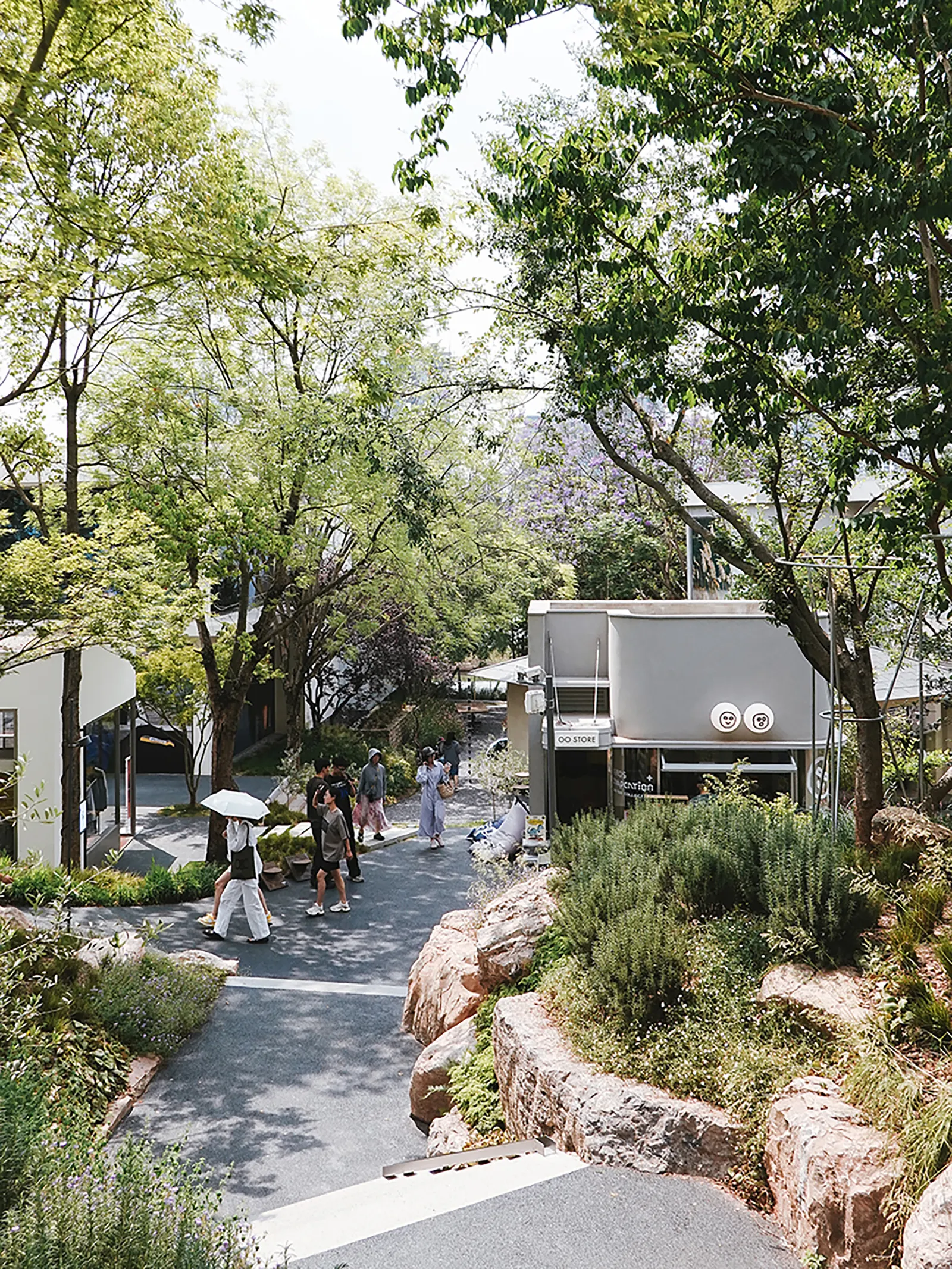 Luxe Lakes CPI Island / Vari Architects