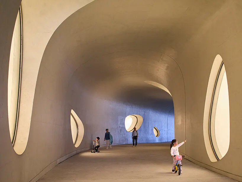 MAD завершила музейный комплекс Shenzhen Bay Cultural Plaza на берегу Шэньчжэня
