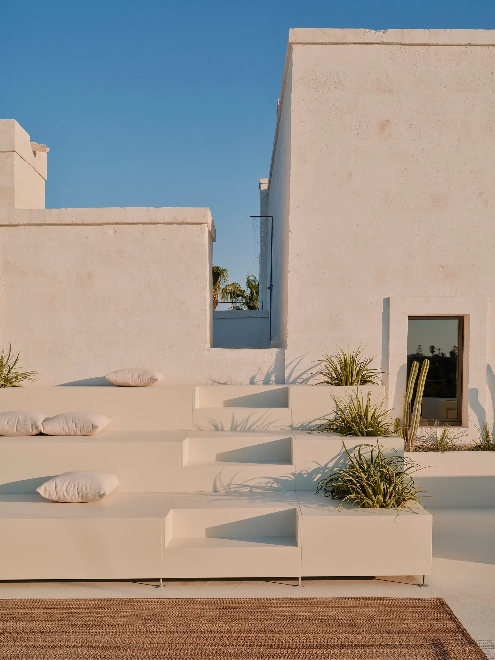 Masseria Ficazzella / Valari Studio — реставрация исторического массери в Фазано