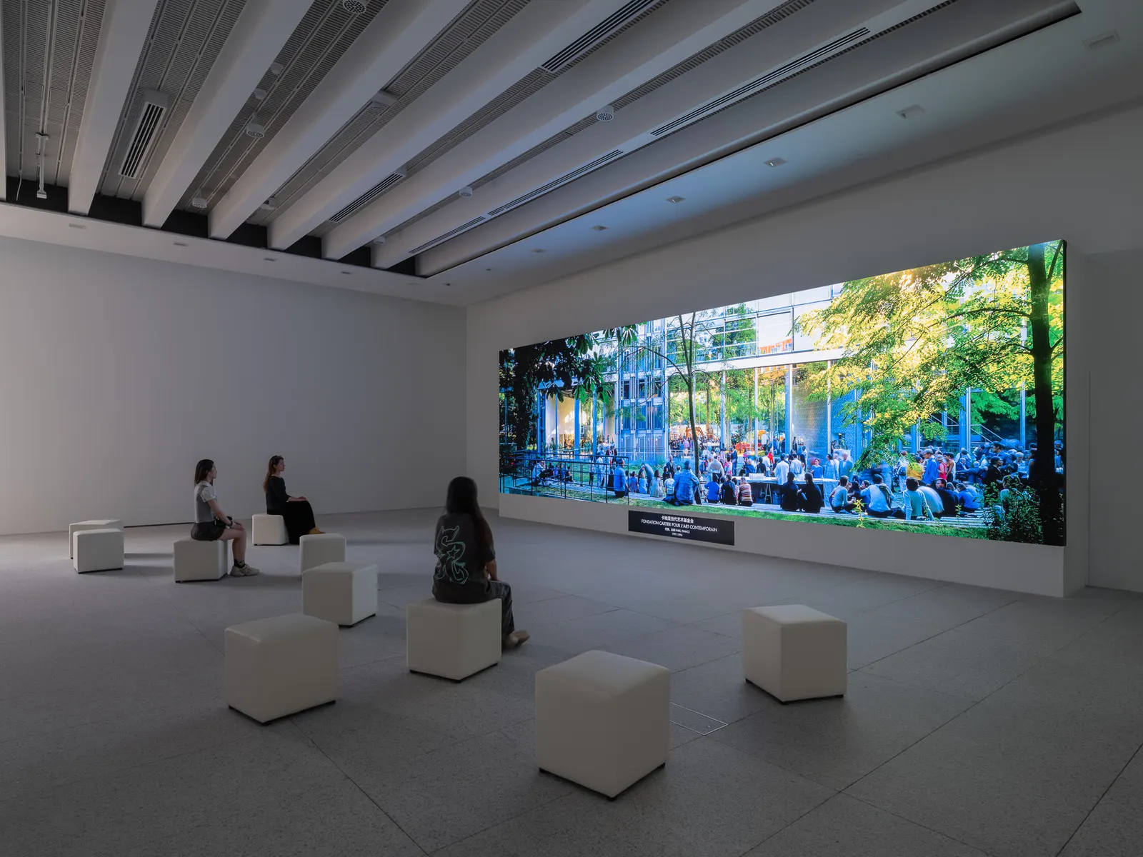 В шанхайском Museum of Art Pudong открылась выставка Жана Нувеля «Without the Artist, Architecture Disappears»