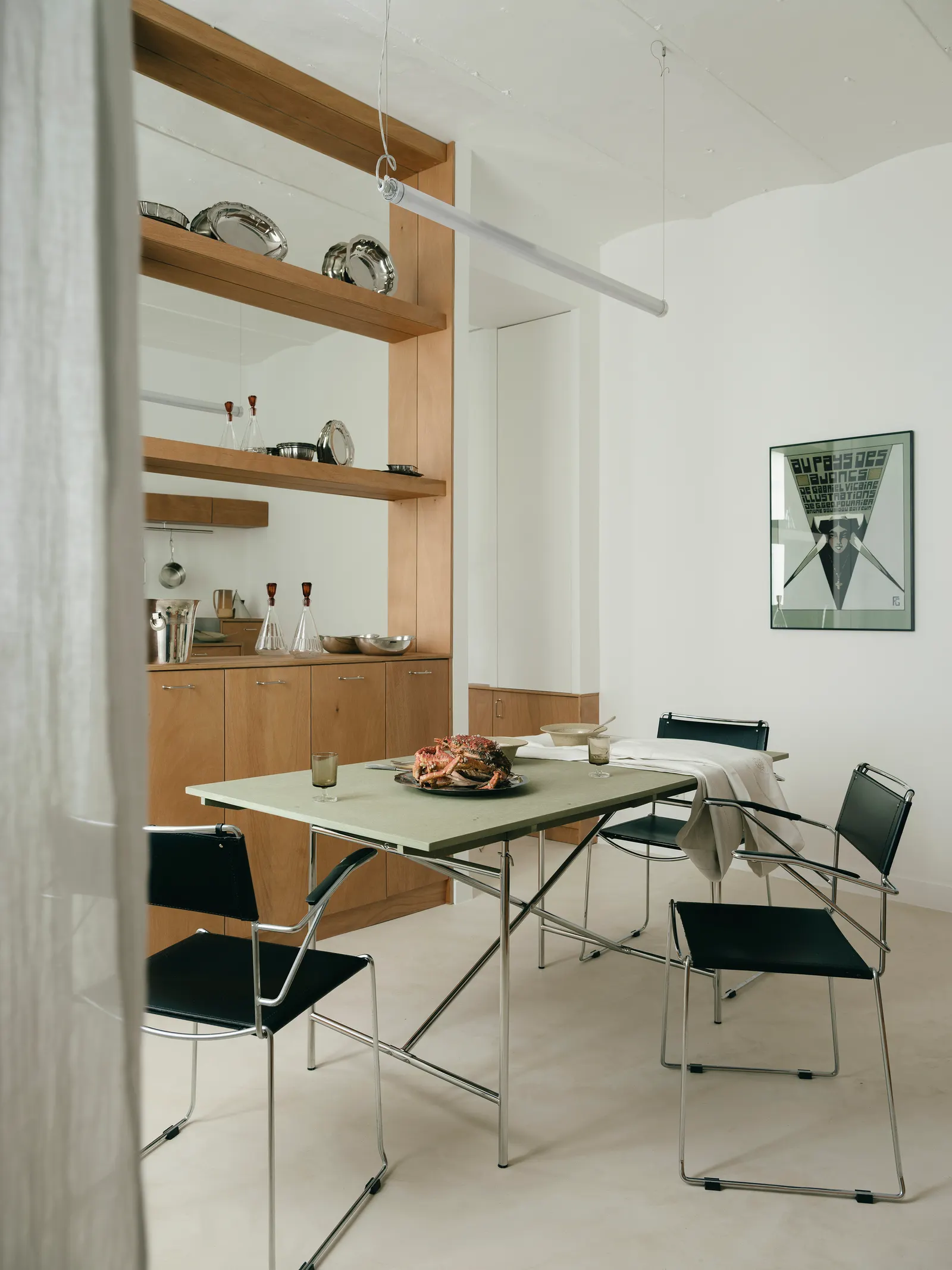 Lecomte Apartment / Atelier Orzan