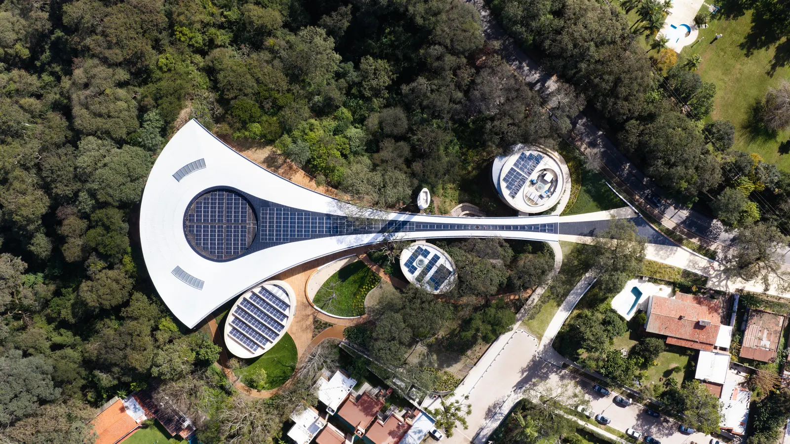 Pelli Clarke & Partners завершила культурный центр Lola Mora в Сан-Сальвадор-де-Хухуй, Аргентина