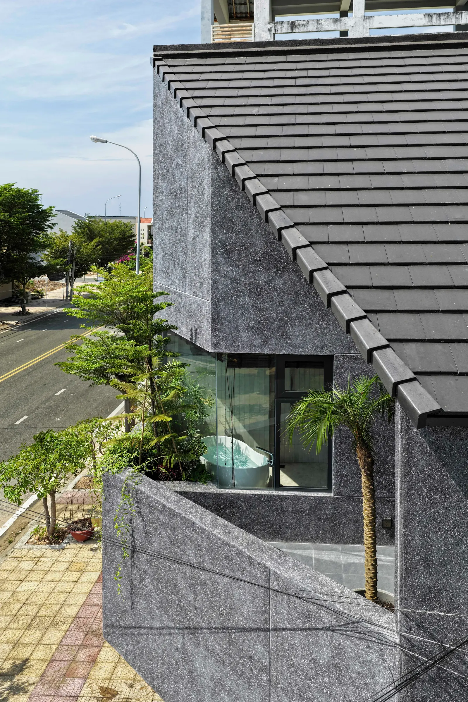 The Inner Court House / Plus Idea Studio