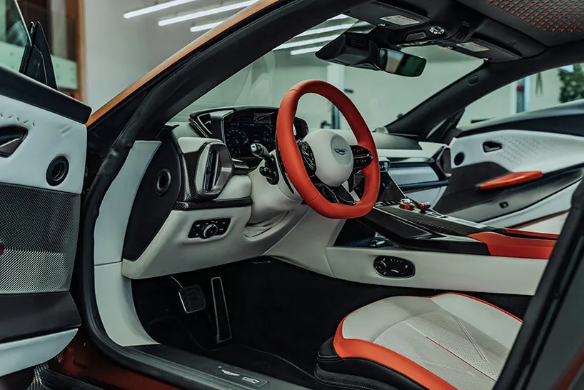 Aston Martin показывает экспериментальный Valen перед Monterey Car Week 2026
