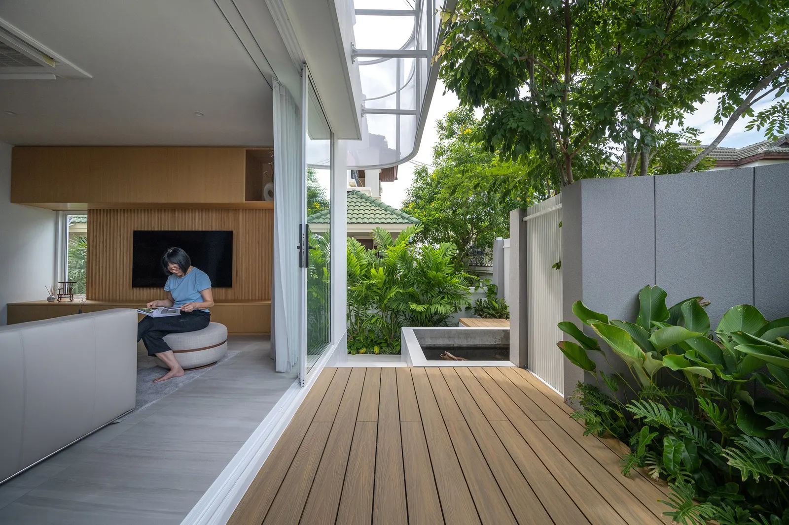 Reborn House / DARE – Design Arena + Research