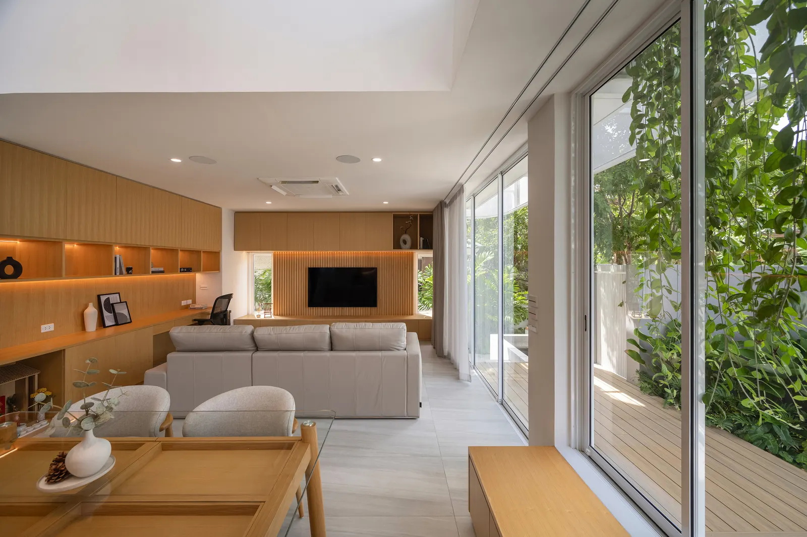 Reborn House / DARE – Design Arena + Research