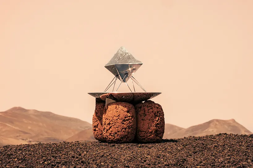 Martian Relics: коллекция домашней утвари из переработанной стали и трамбованной земли для жизни на Марсе