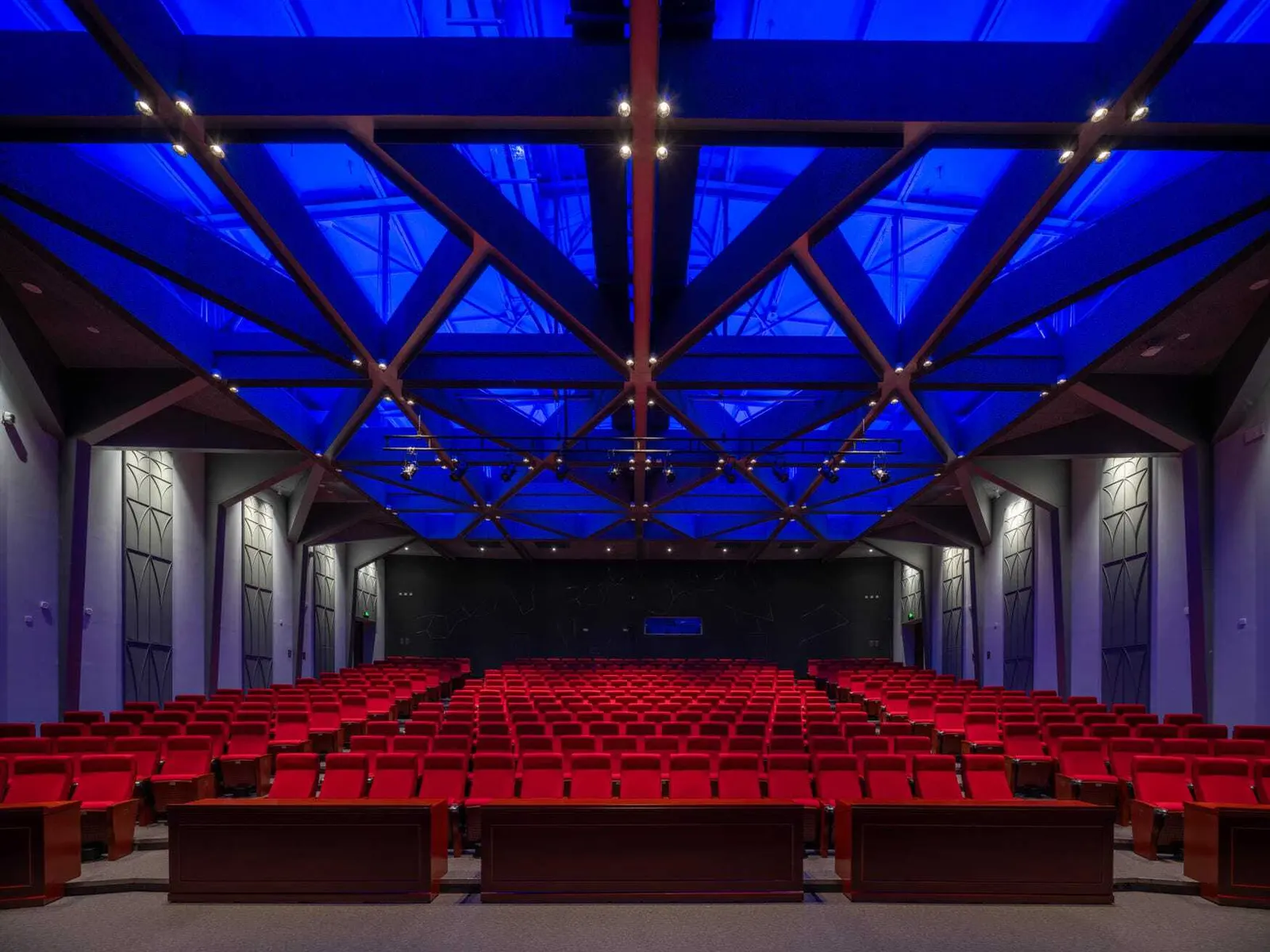 Школа математических наук Пекинского университета / FEI Architects
