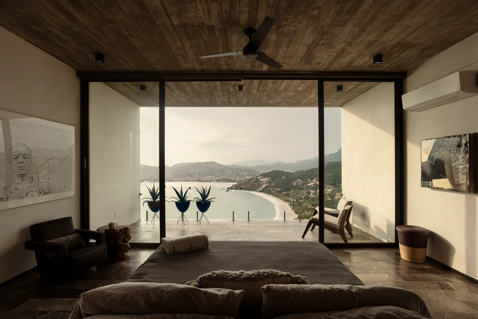 Shadows House / Seiro Arquitectos