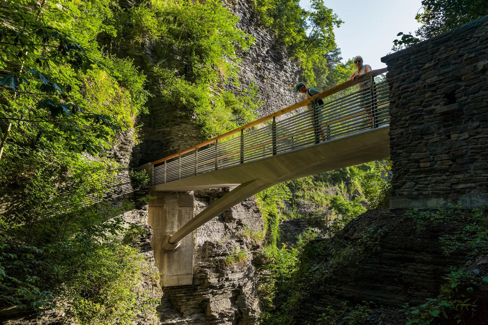 Sentry Bridge / Snøhetta + sbp — новый мост-переход в парке Watkins Glen