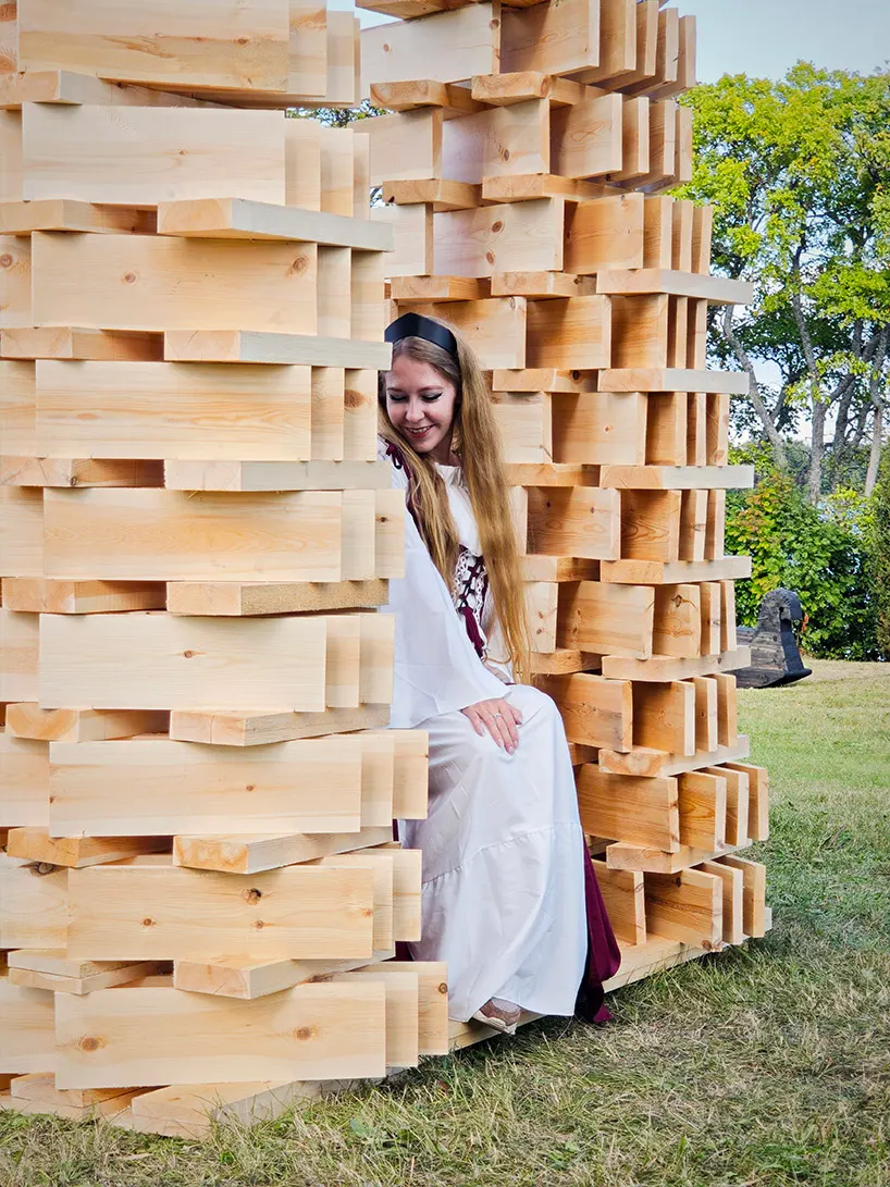 The Lens: деревянная инсталляция Design Wood Home на острове Кижи