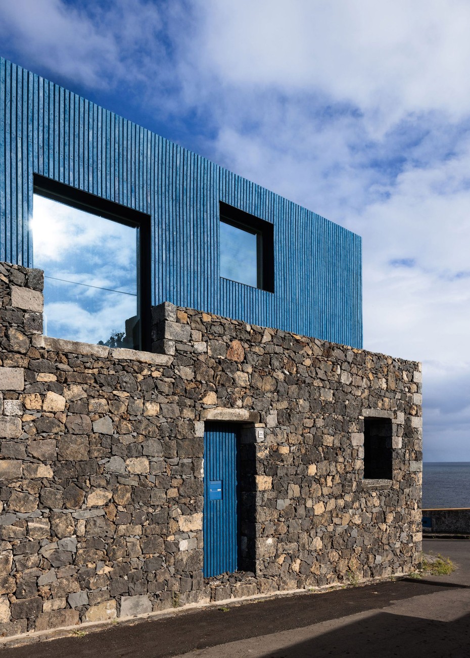 Дом Blue House вид первый