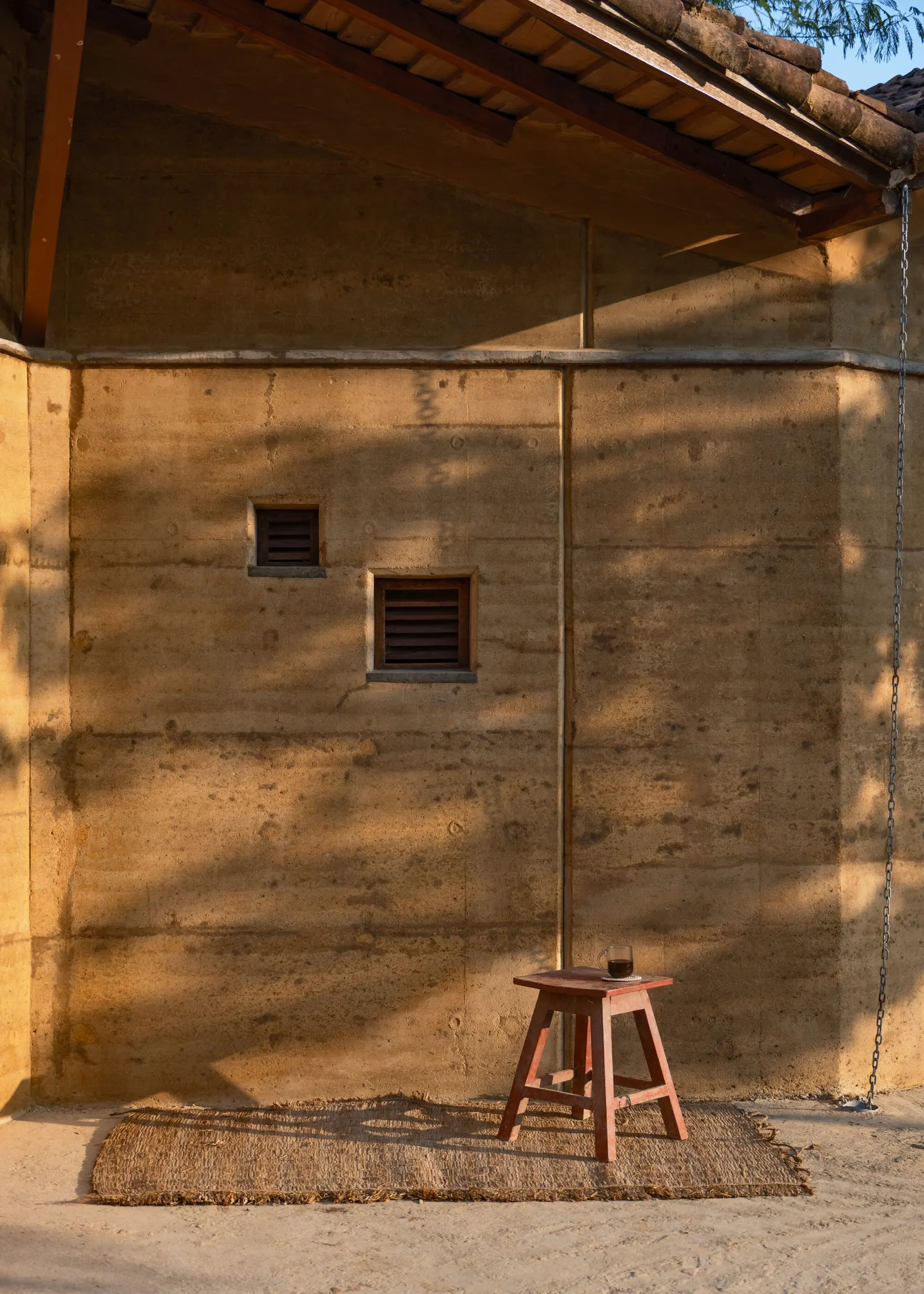 Tiger Track Ecolodge / Building Bureau