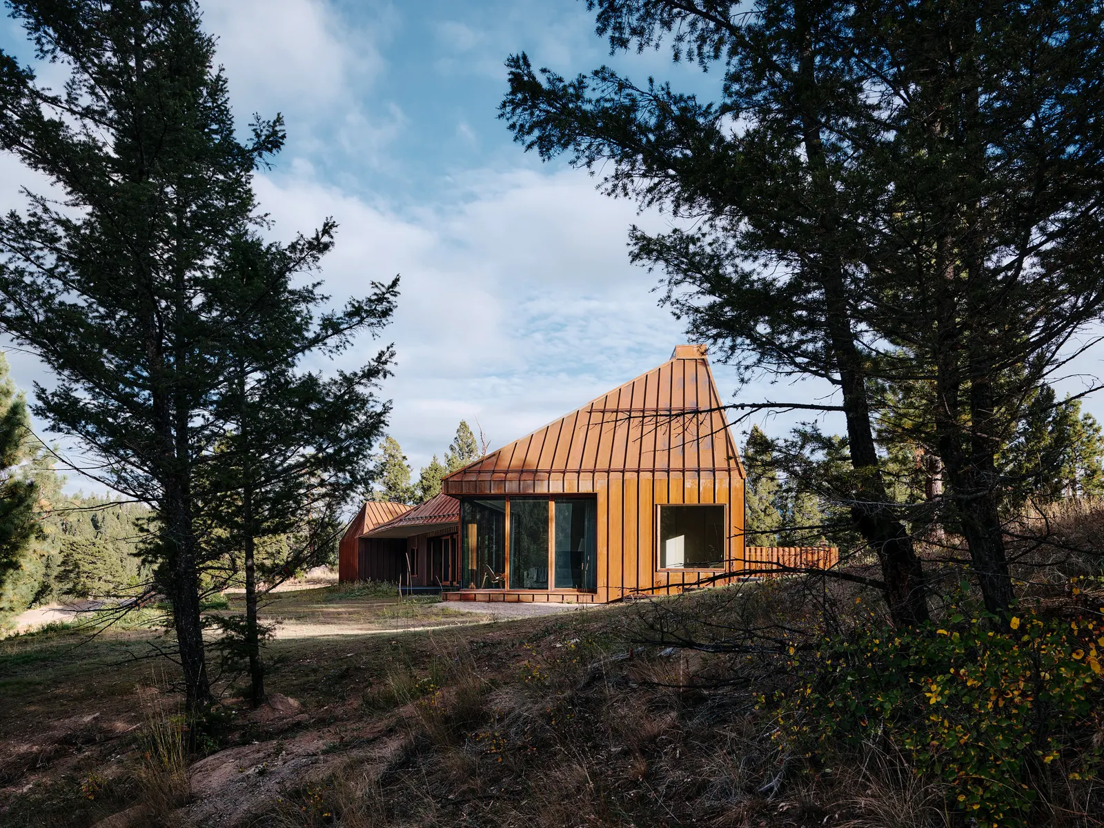 Four Roof House / TW Ryan Architecture