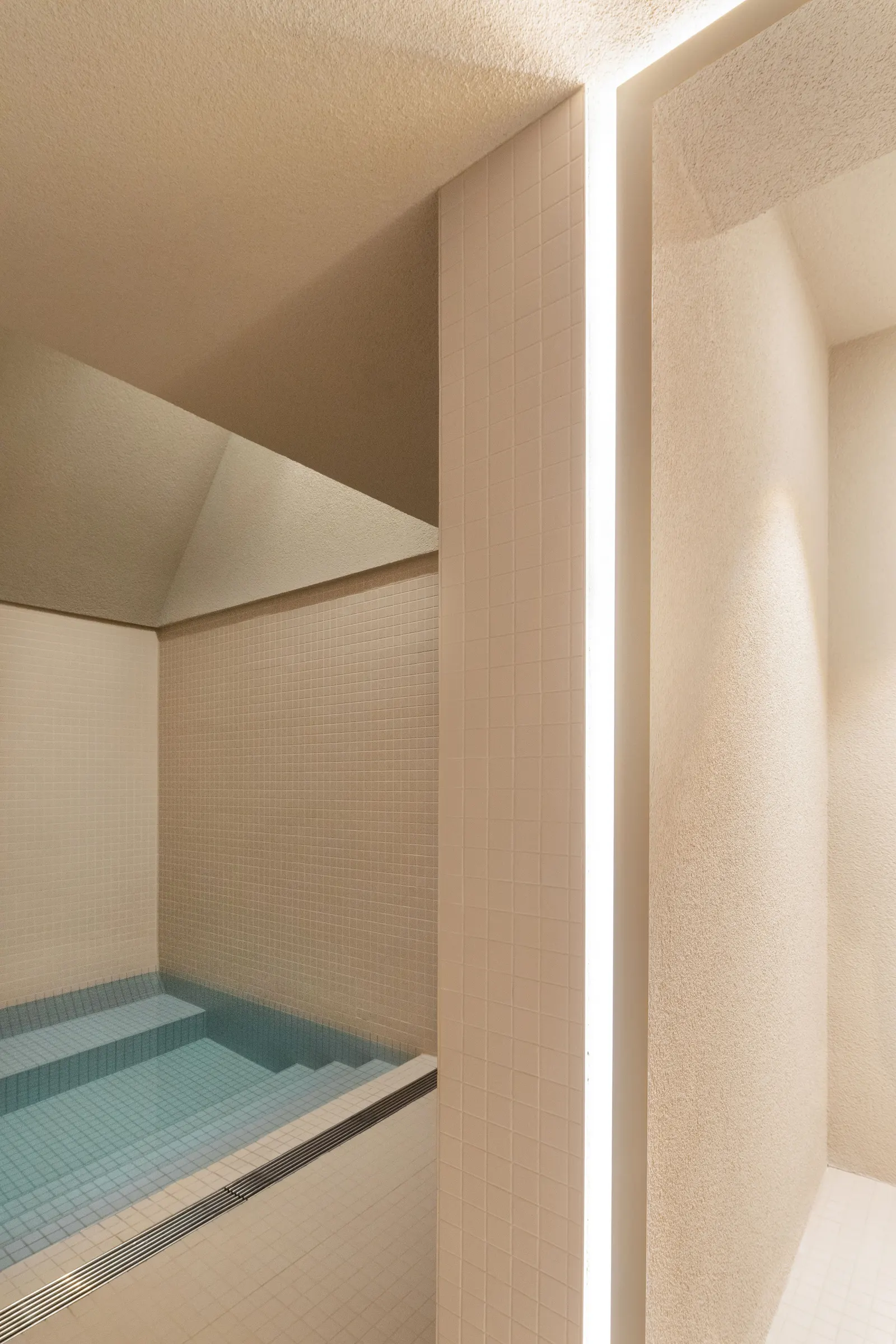 Underground Spa / KIP arhitekti — подземный спа-комплекс в бывшей мельнице в Словении