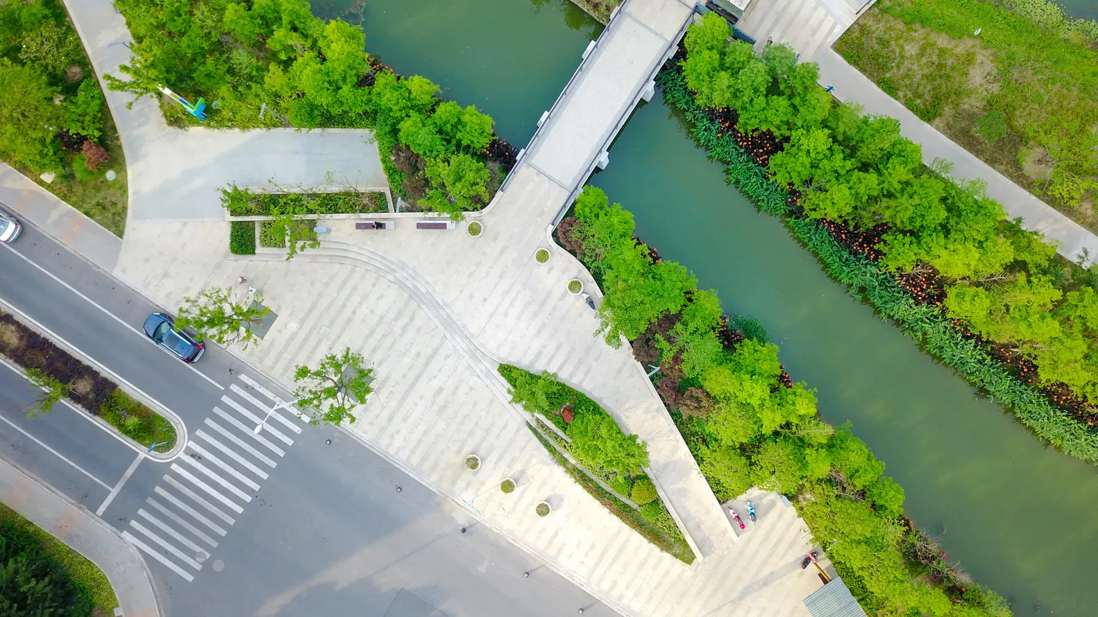 Что такое blue infrastructure: как вода меняет логику городского проектирования