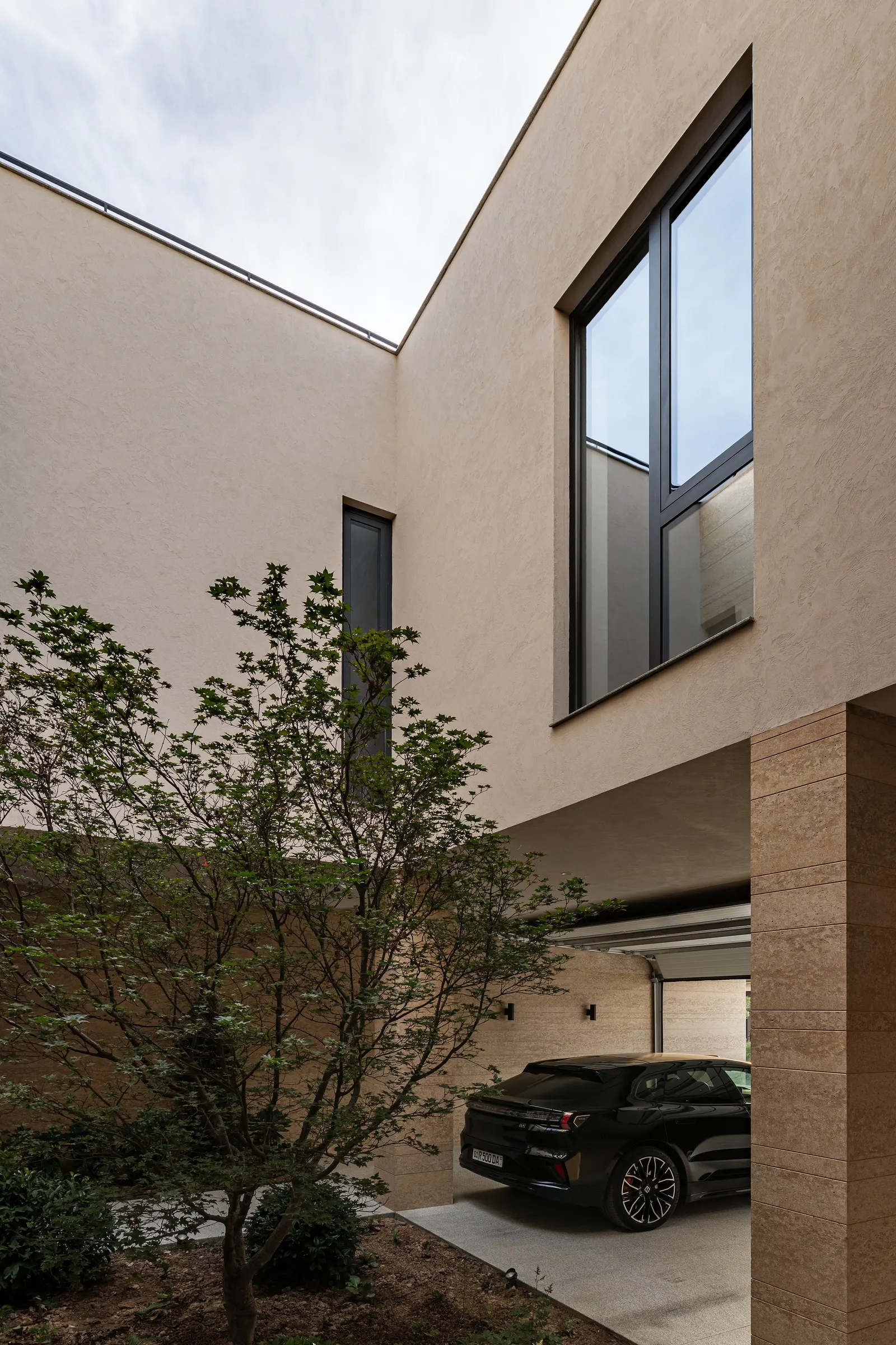 DR House в Ташкенте: дом ARC Architects между садом и махаллей