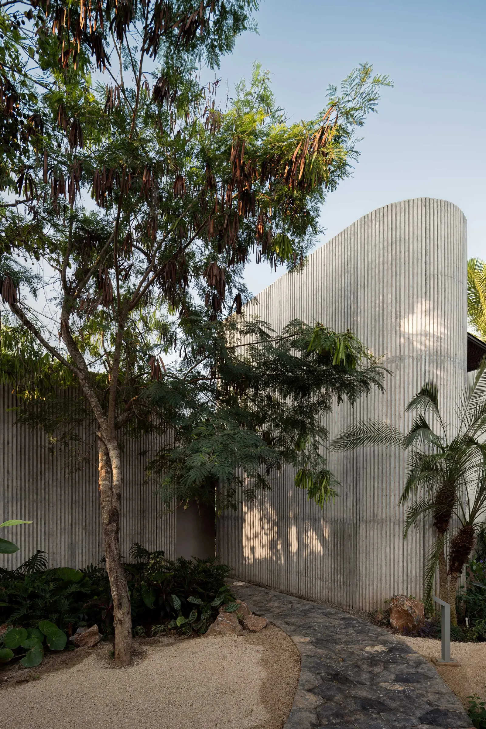 Casa Pura Vida / Zozaya Arquitectos