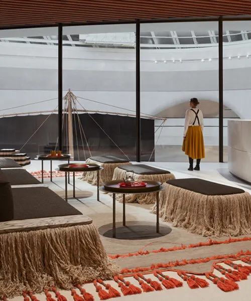 Интерьеры Zayed National Museum в Абу-Даби, спроектированные Agata Kurzela Studio, соединяют ремесло, материал и циклы времени