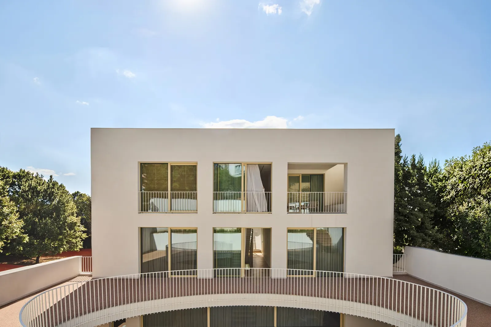 The Gallery House / Maden Architects