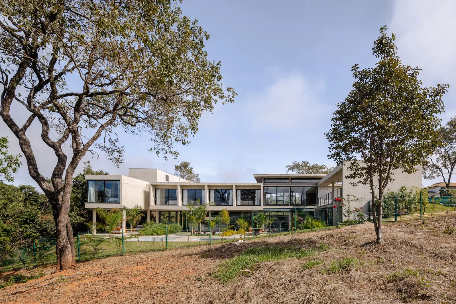Eco House / Mateus Castilho Arquitetura