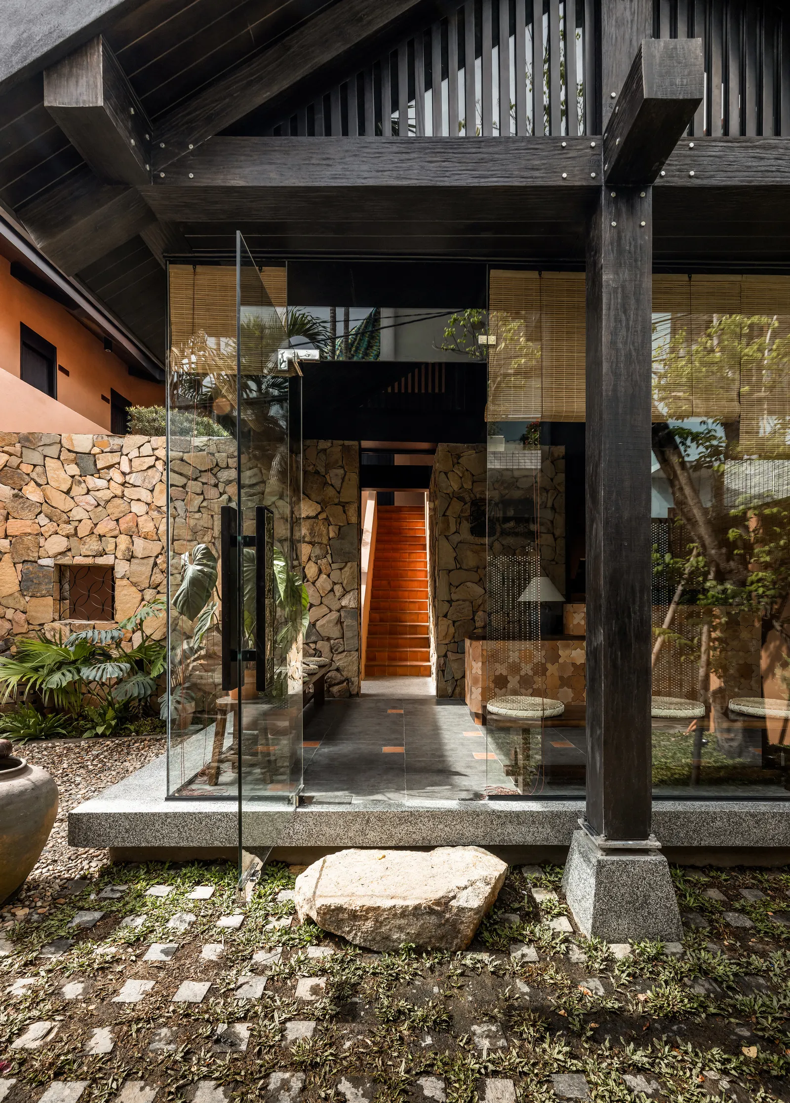 Dạ Homestay / 3fconcept — архитектурный диалог традиции и современности в Хюэ