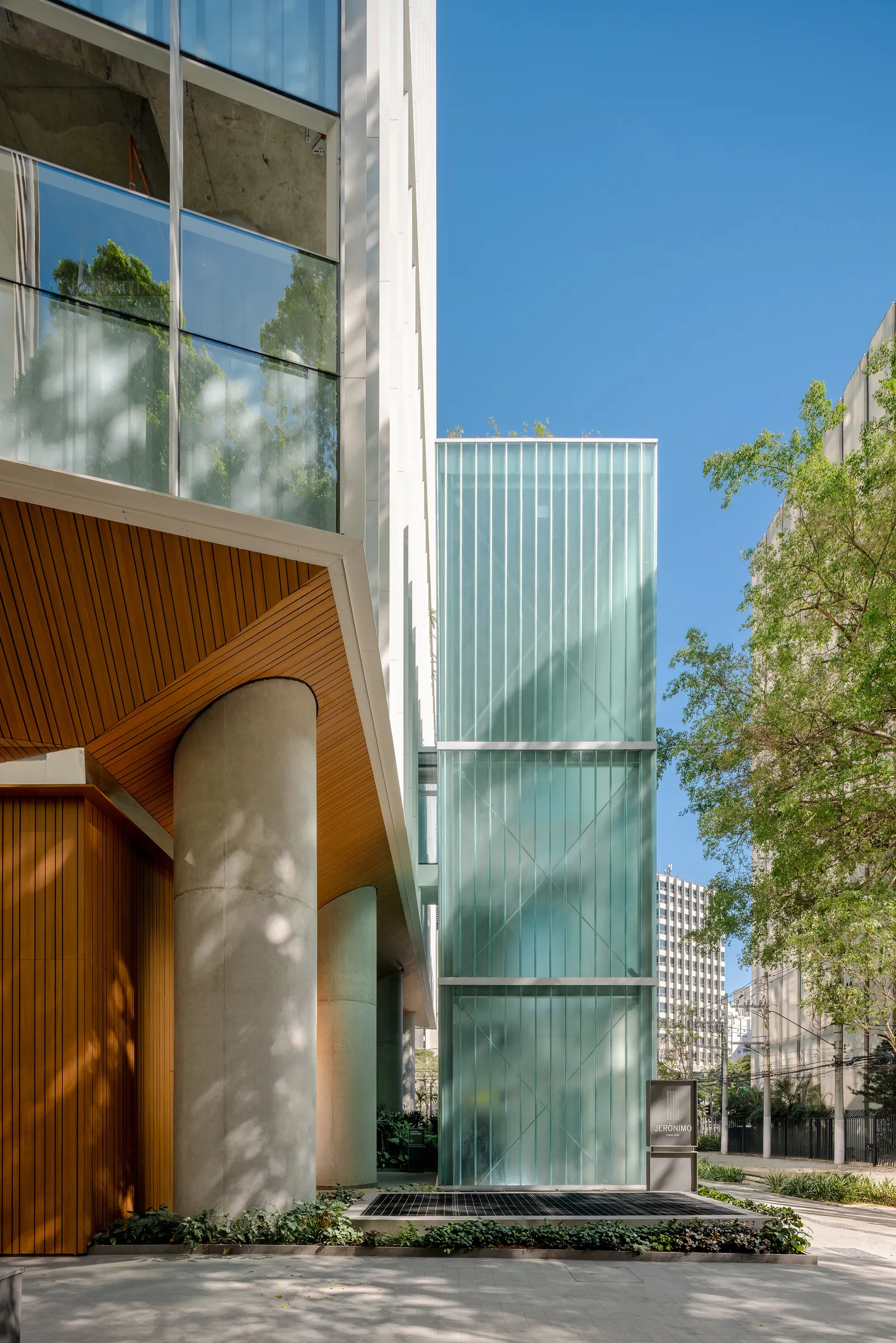 Здание Jeronimo Faria Lima в Сан-Паулу / Perkins&Will São Paulo