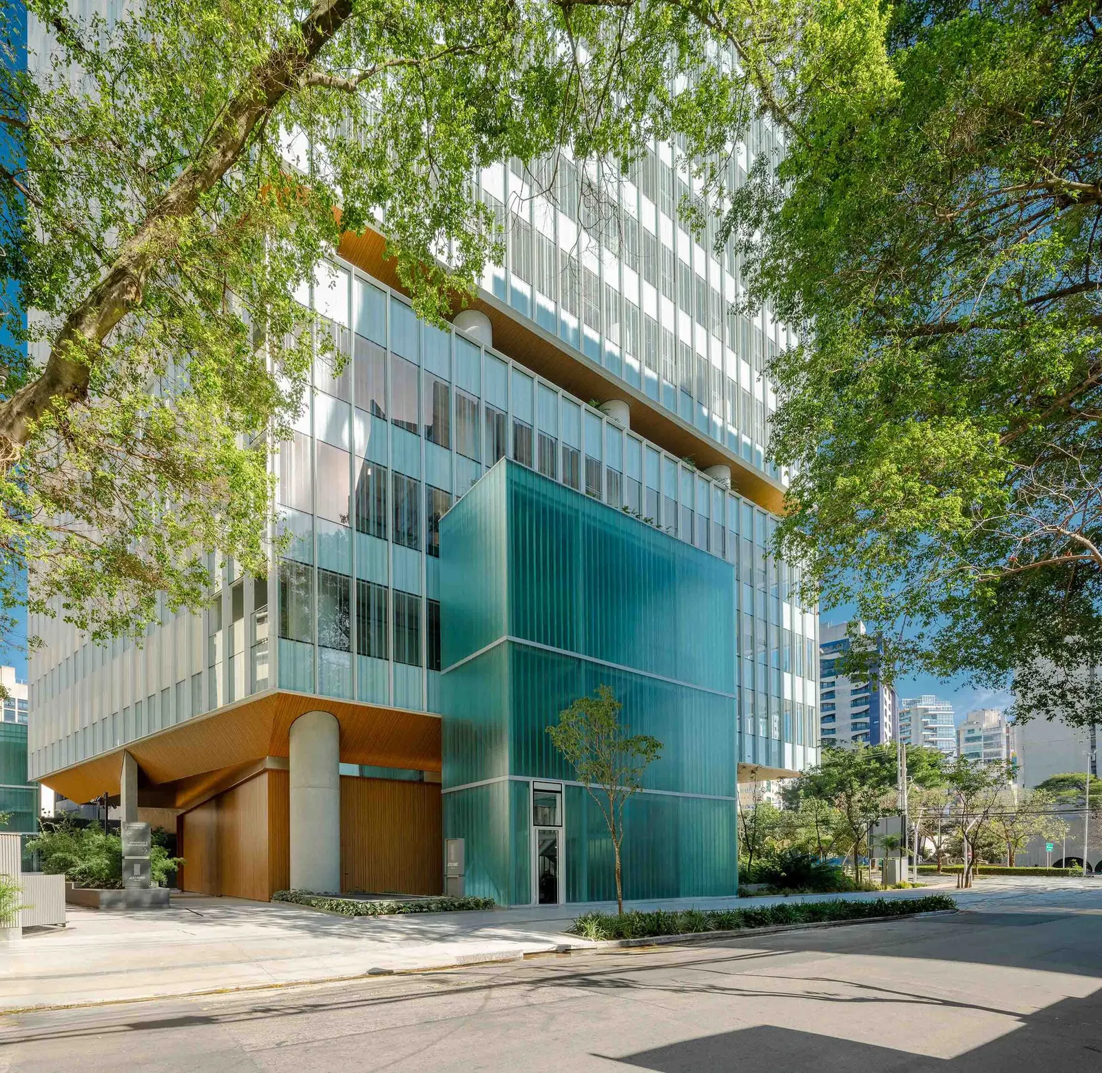 Здание Jeronimo Faria Lima в Сан-Паулу / Perkins&Will São Paulo