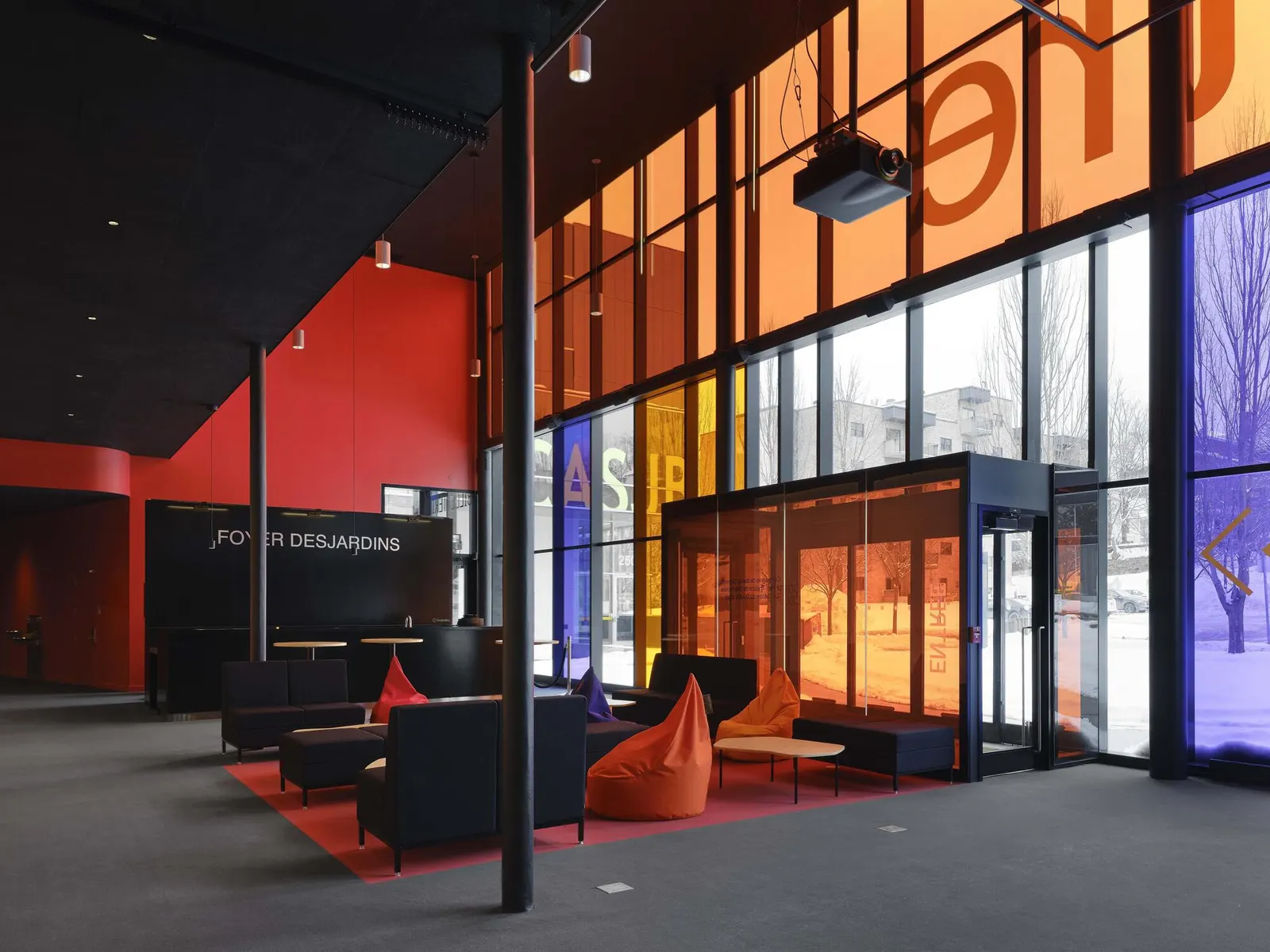 Le Grand-Espace в Шербруке: новая культурная площадка от Atelier Paul Laurendeau и NEUF architect(e)s