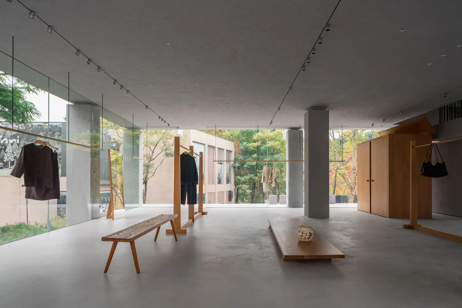 Yearly Plan House / Hui Pan Architects открылся в Чэнду как «контейнер света»