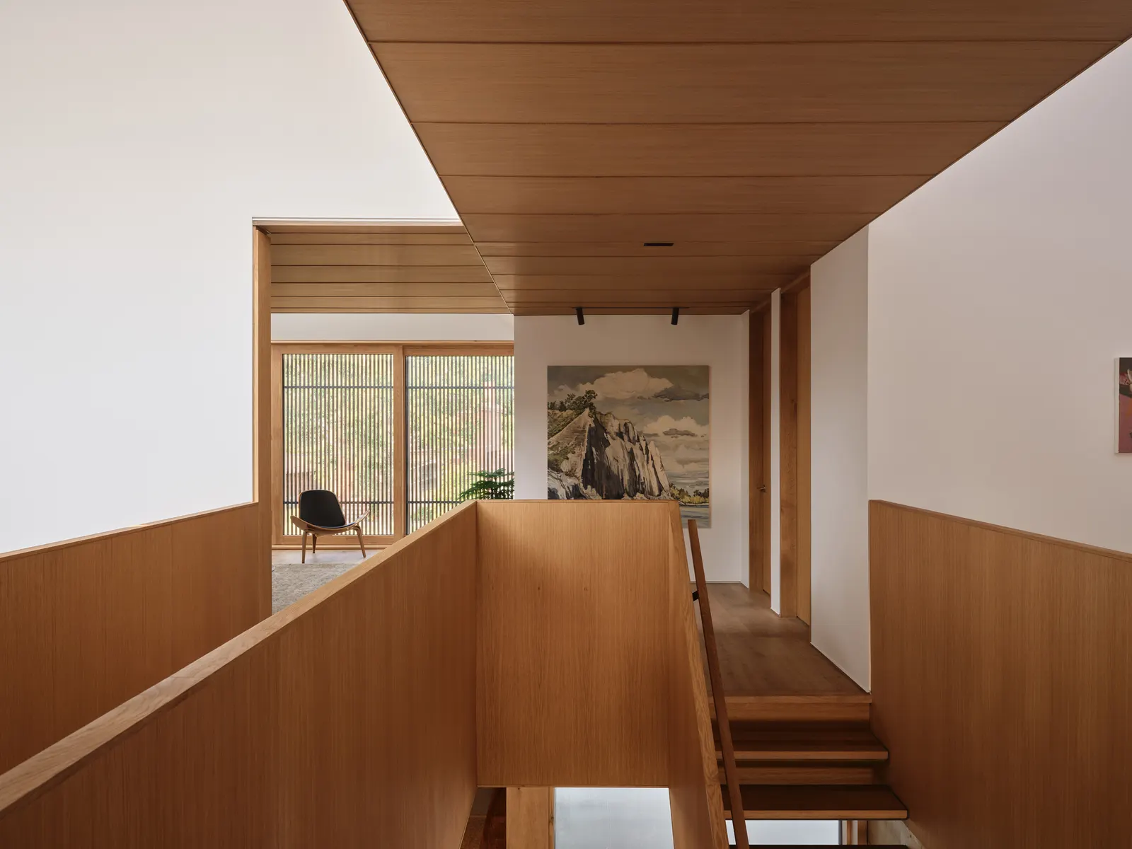 House of Monitors / Williamson Williamson