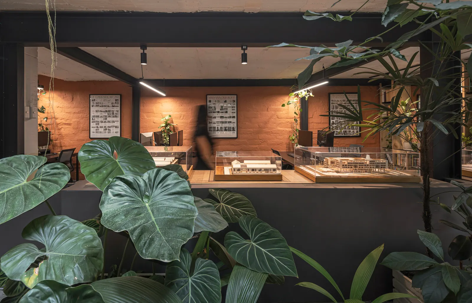 Office 101 Casa Andina / Caliza Arquitectura