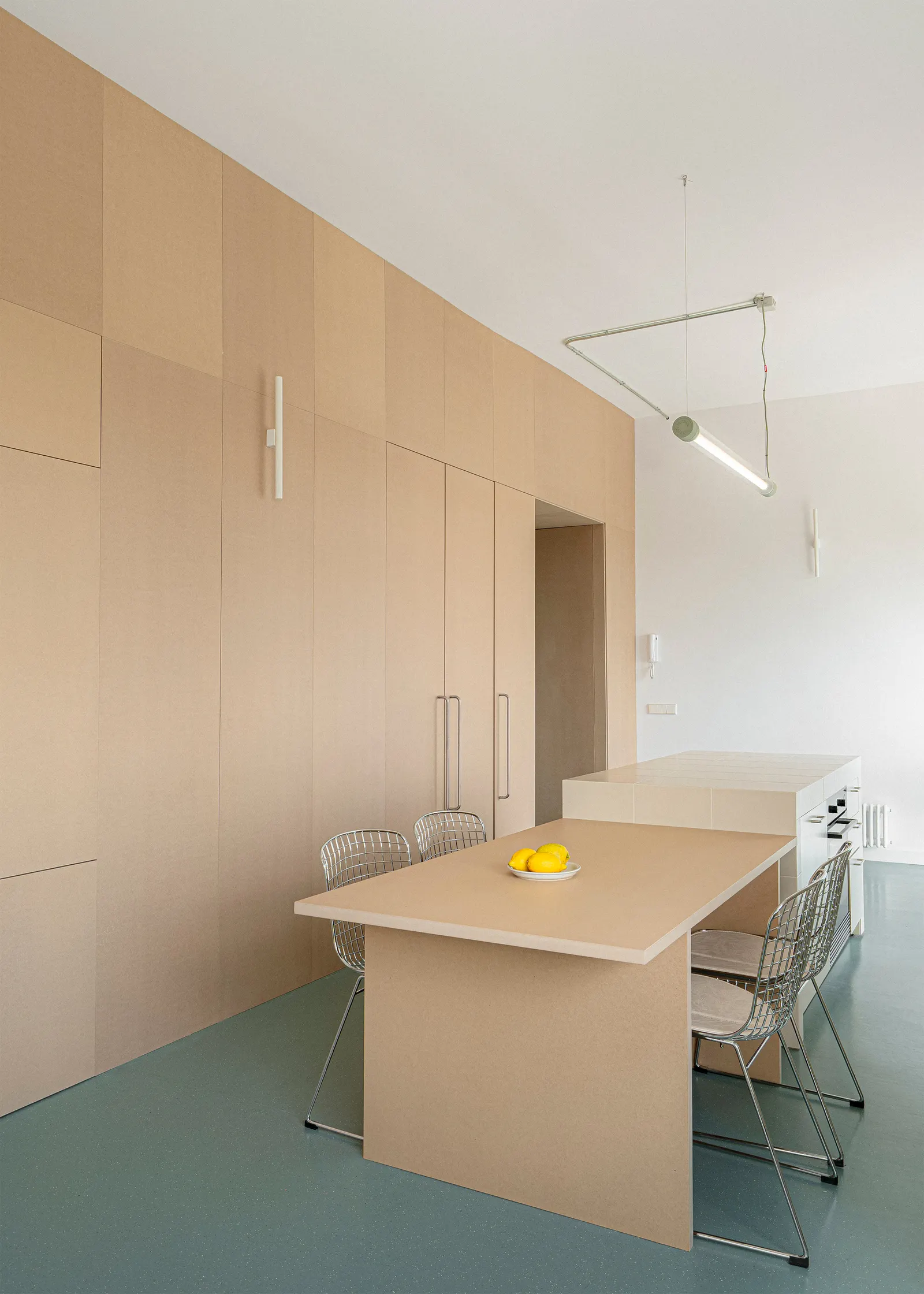 Espacio Aguacate / ALE Estudio
