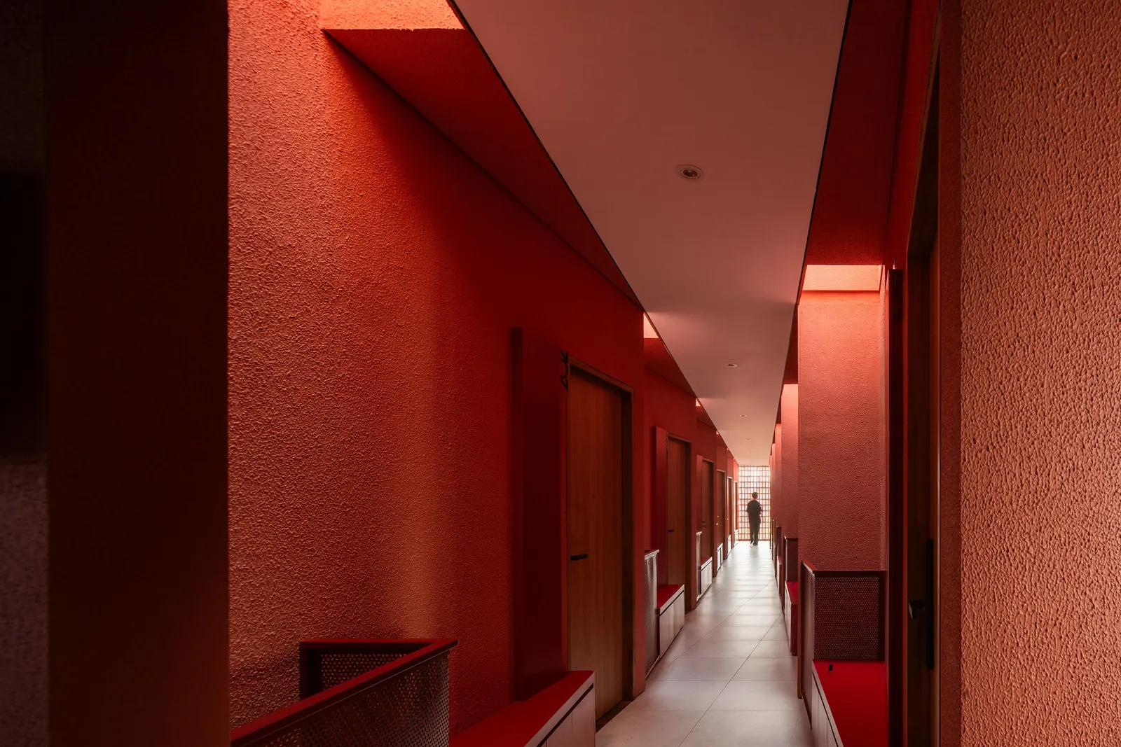 Anir Guest House / Tamara Wibowo Architects
