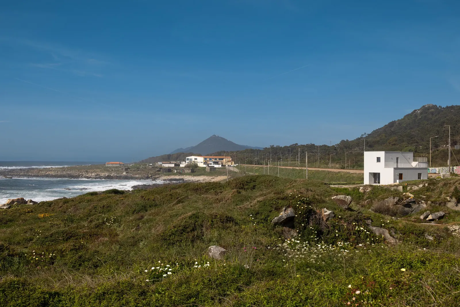 CASA ÂNCORA / Tiago Sousa