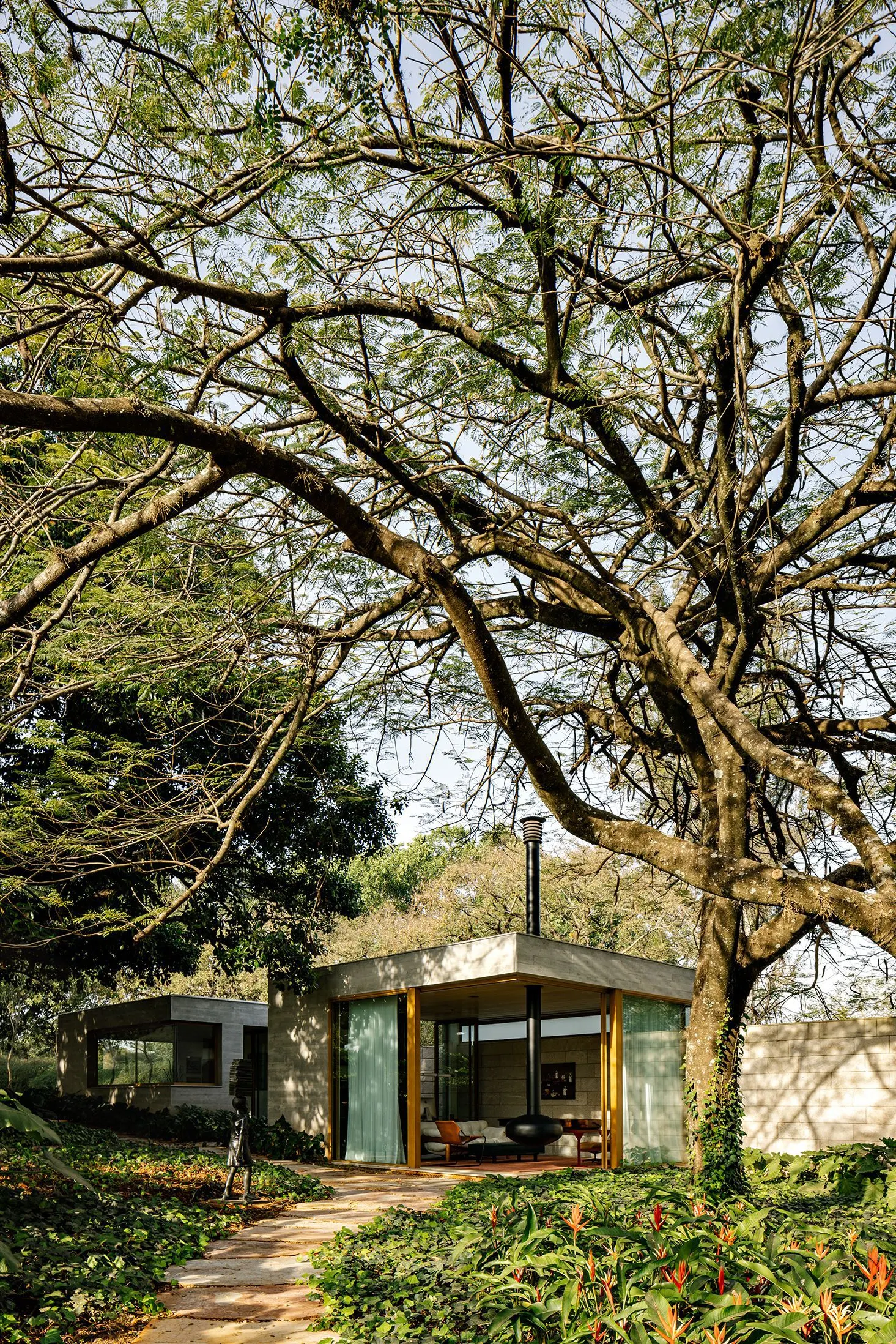 Bosque House / FGMF