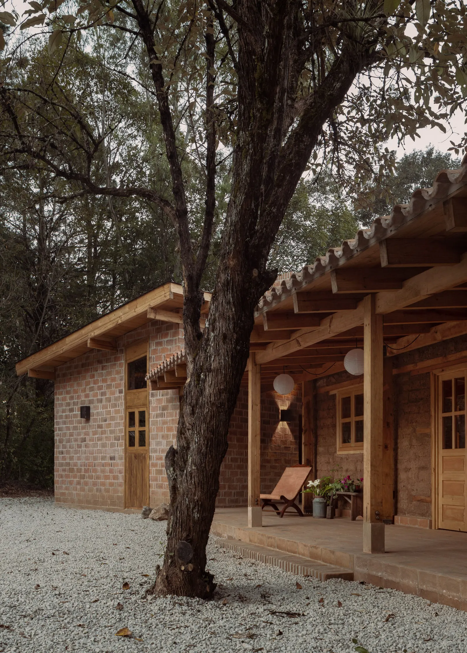 Casa Estelí / COLAR Colectivo de Arquitectura: сохранение и переосмысление существующей постройки в Сан-Кристобаль-де-лас-Касас