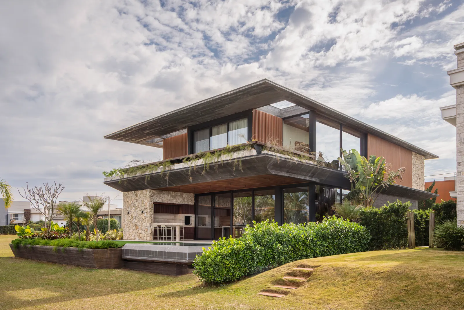 Ocean House / Biazus Arquitetura