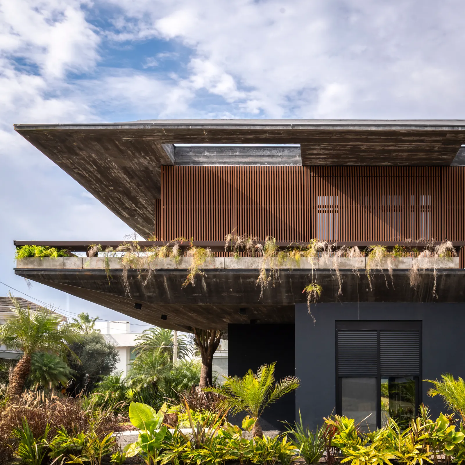 Ocean House / Biazus Arquitetura