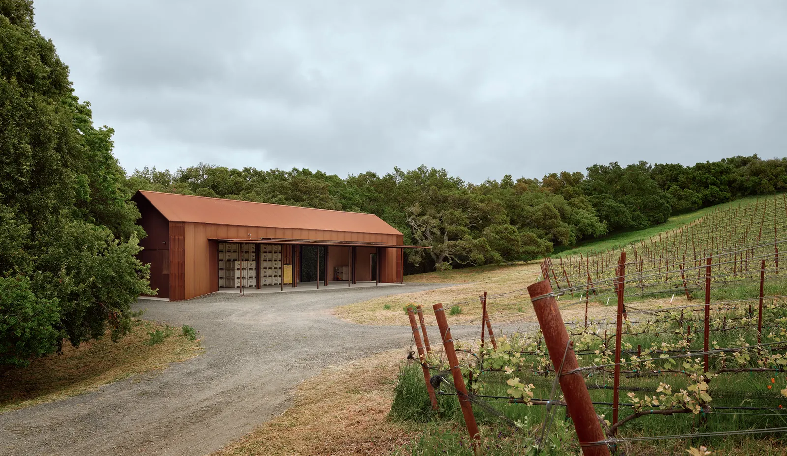 Cayucos Ridge Barn / Clayton Korte