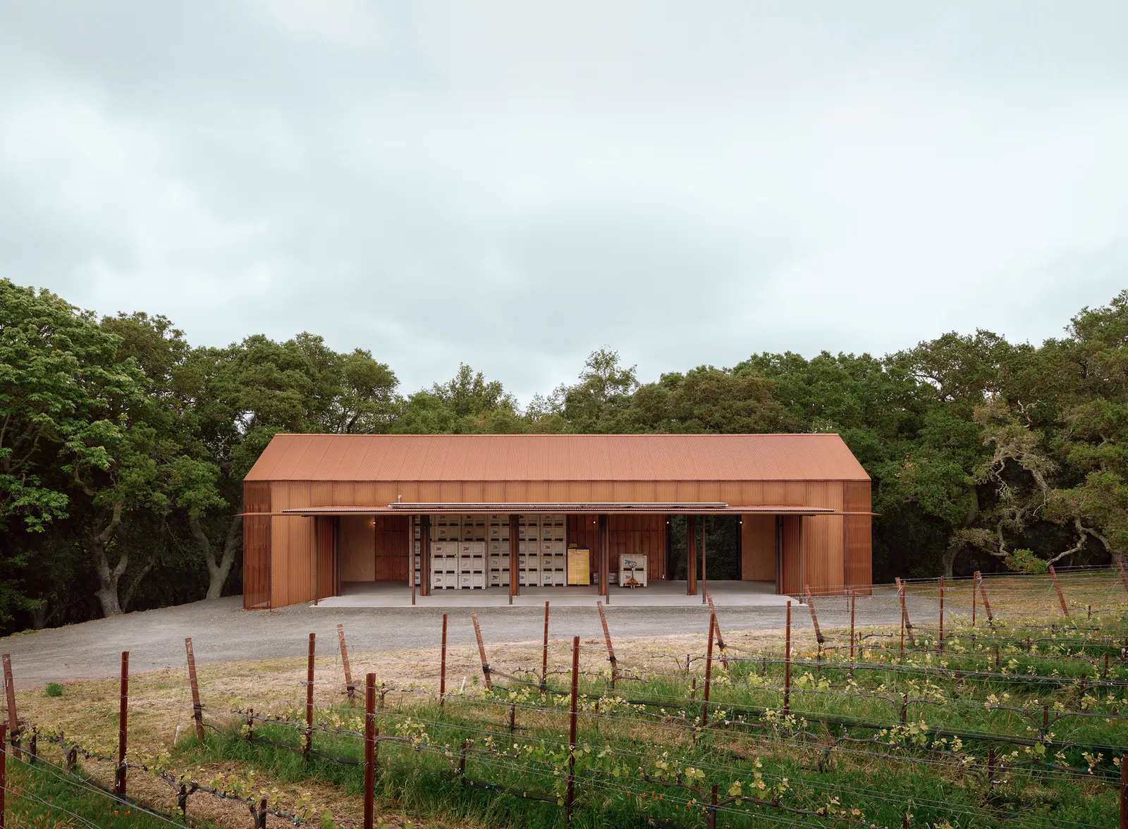 Cayucos Ridge Barn / Clayton Korte