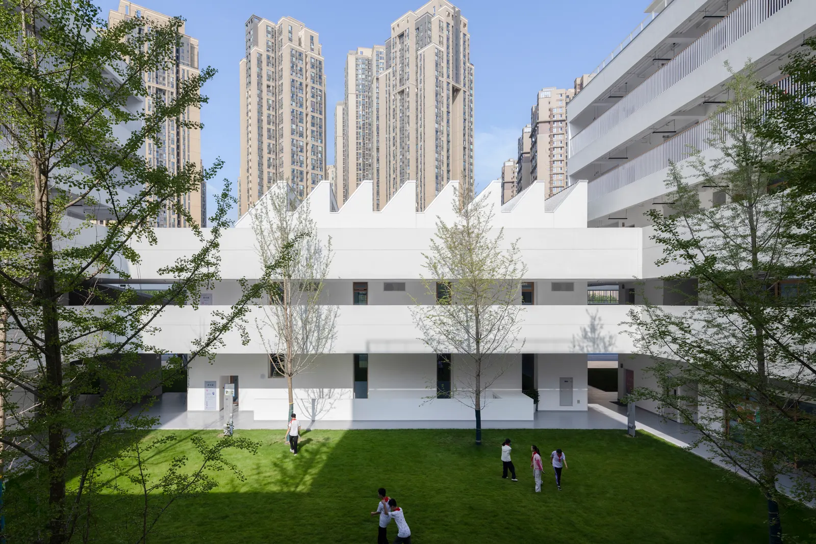 Средняя школа Chengdu Haiyang Road / Changwu Architects
